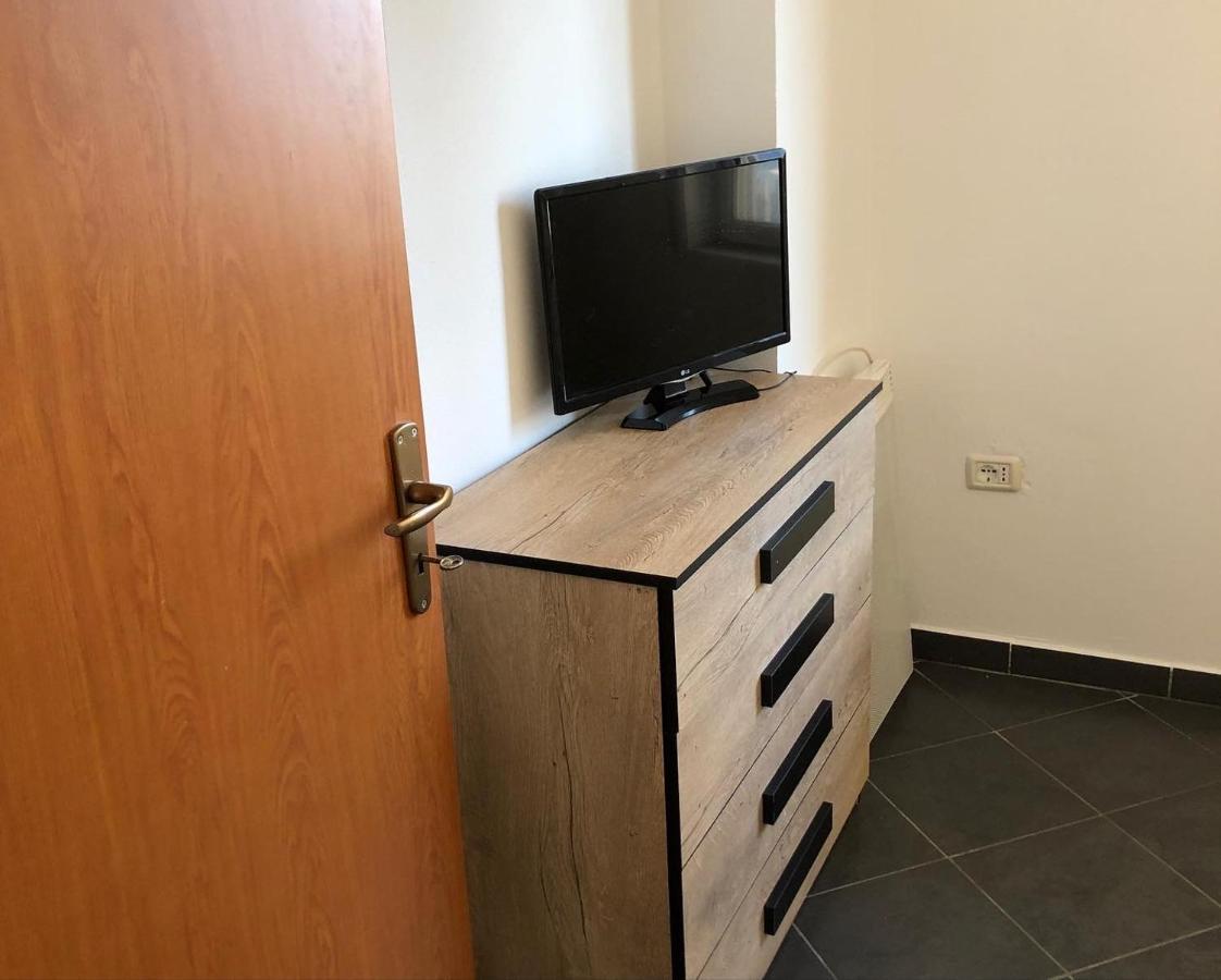 Apartments Big Family Дуррес Екстер'єр фото