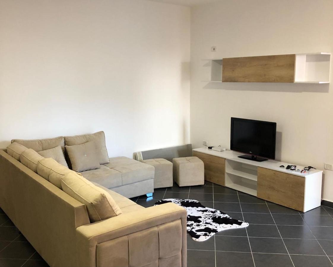 Apartments Big Family Дуррес Екстер'єр фото