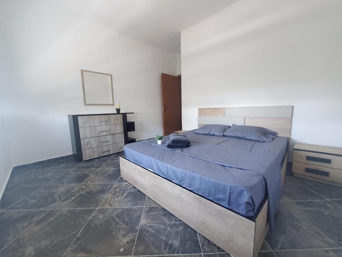 Apartments Big Family Дуррес Екстер'єр фото