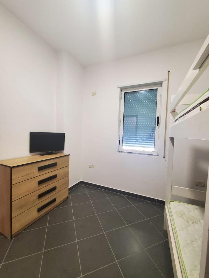 Apartments Big Family Дуррес Екстер'єр фото