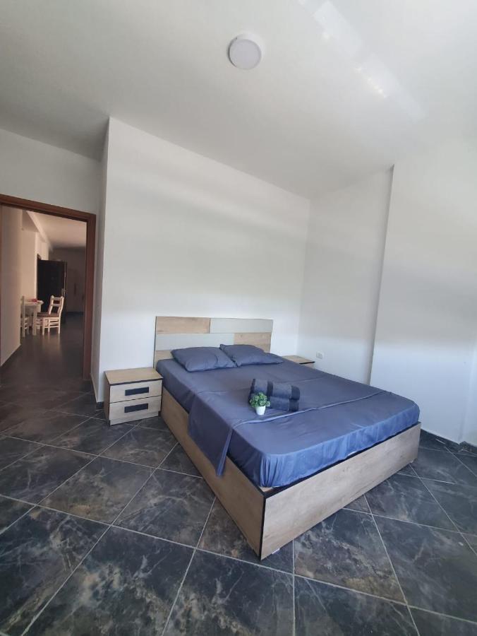 Apartments Big Family Дуррес Екстер'єр фото