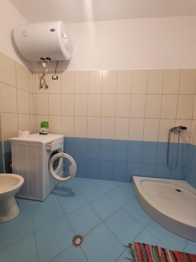 Apartments Big Family Дуррес Екстер'єр фото